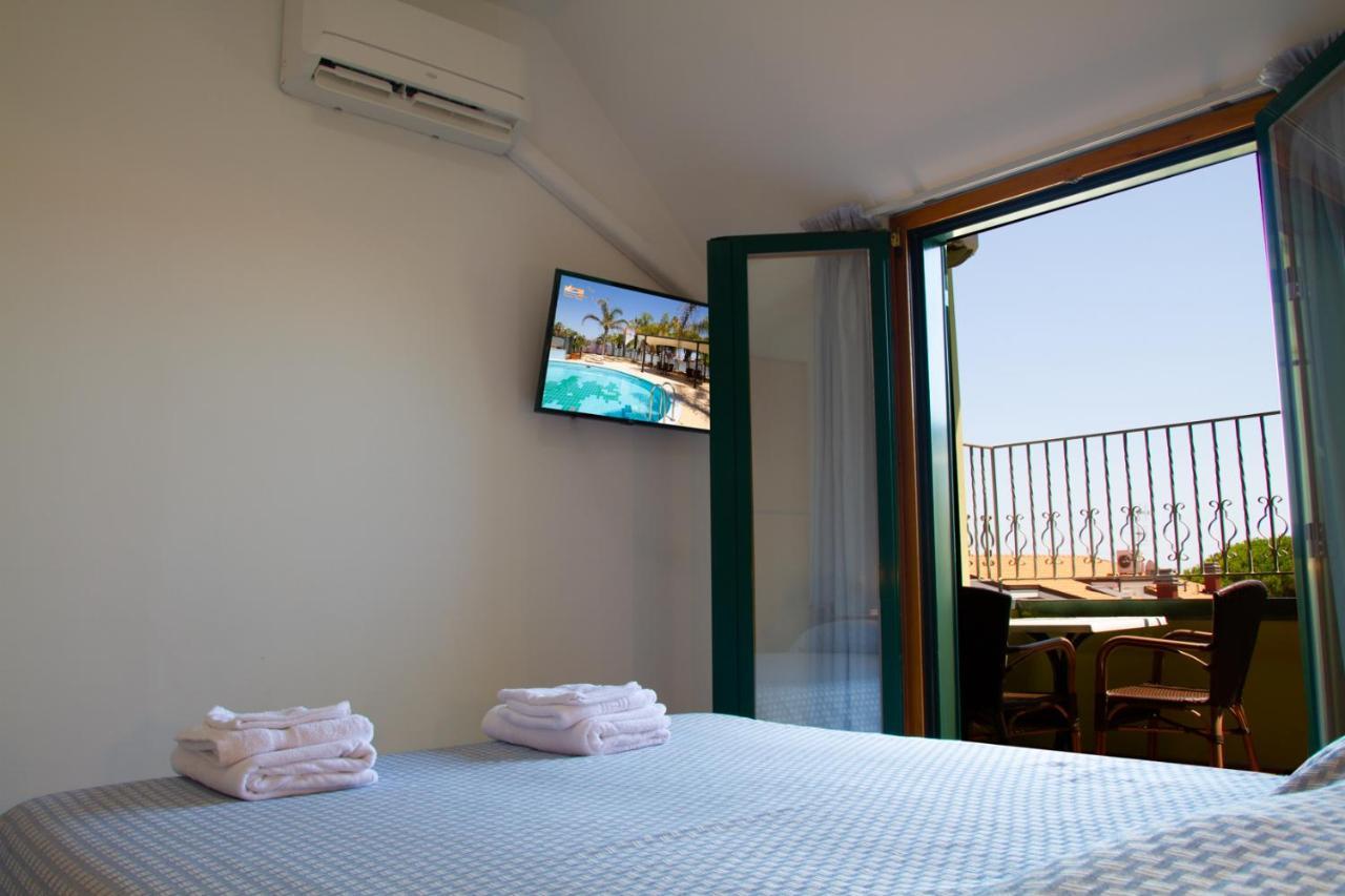 Residence Playa Tortoreto ภายนอก รูปภาพ