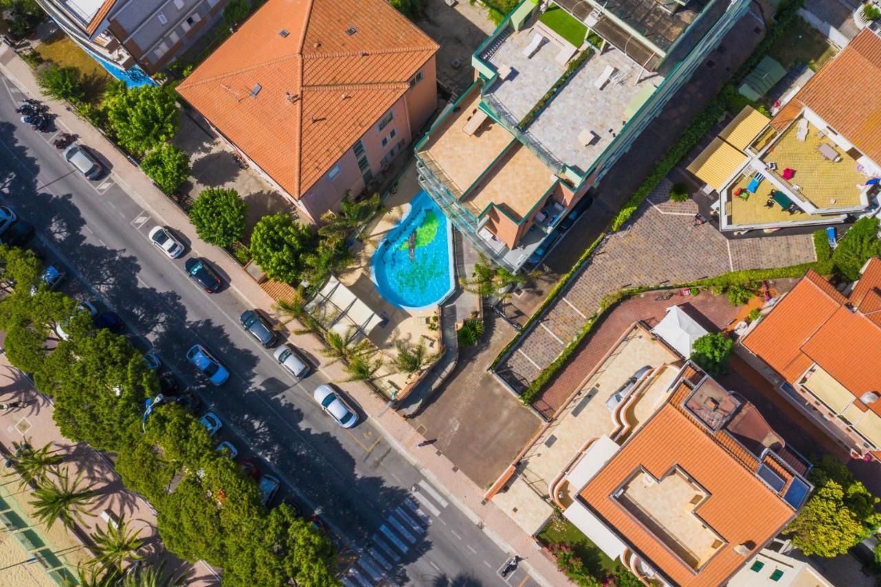 Residence Playa Tortoreto ภายนอก รูปภาพ